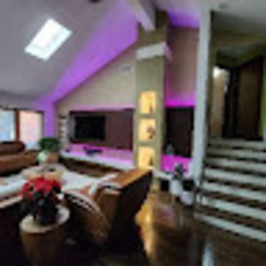 Meet your Posher, Alina